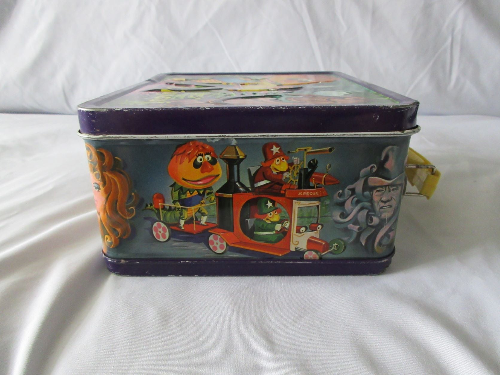 Vintage Hot Wheel Lunch Box for Sale in Cleveland, OH - OfferUp